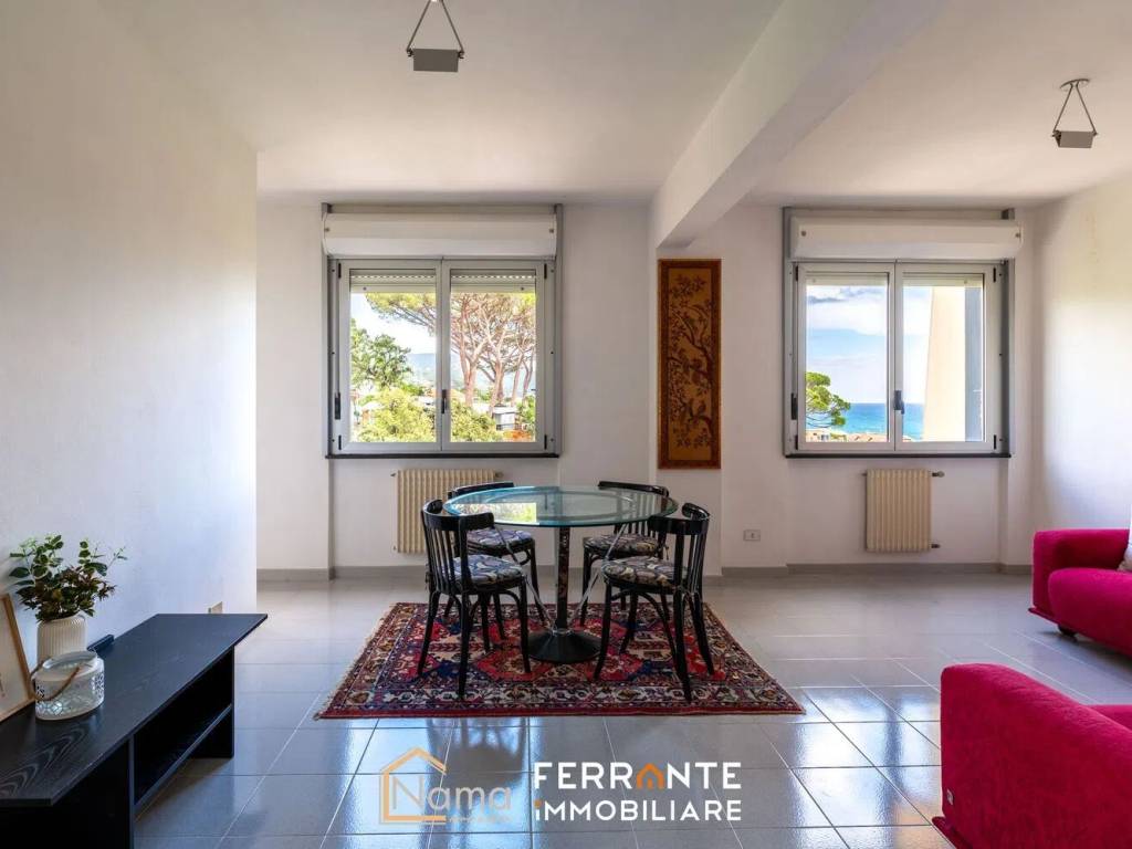appartamento in vendita a Lavagna