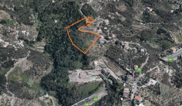 locale di sgombero in vendita a Lavagna