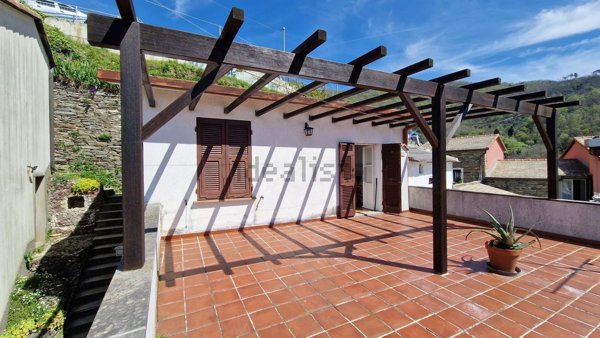 casa semindipendente in vendita a Lavagna