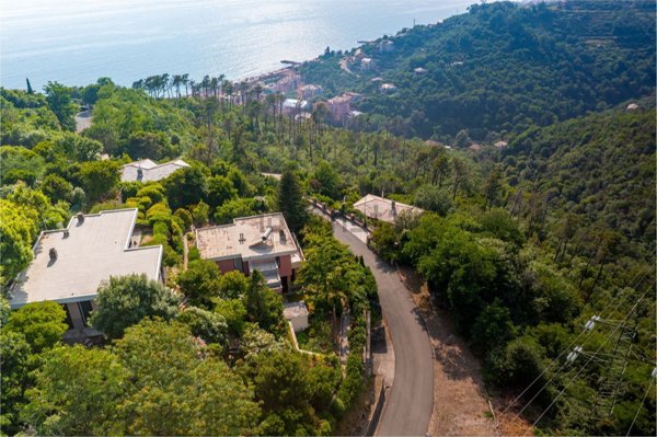 casa indipendente in vendita a Lavagna
