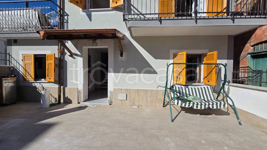 casa indipendente in vendita a Lavagna