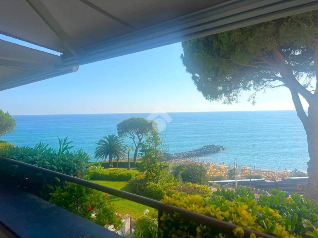 appartamento in vendita a Lavagna
