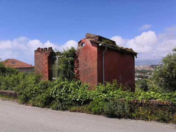 casa indipendente in vendita a Lavagna
