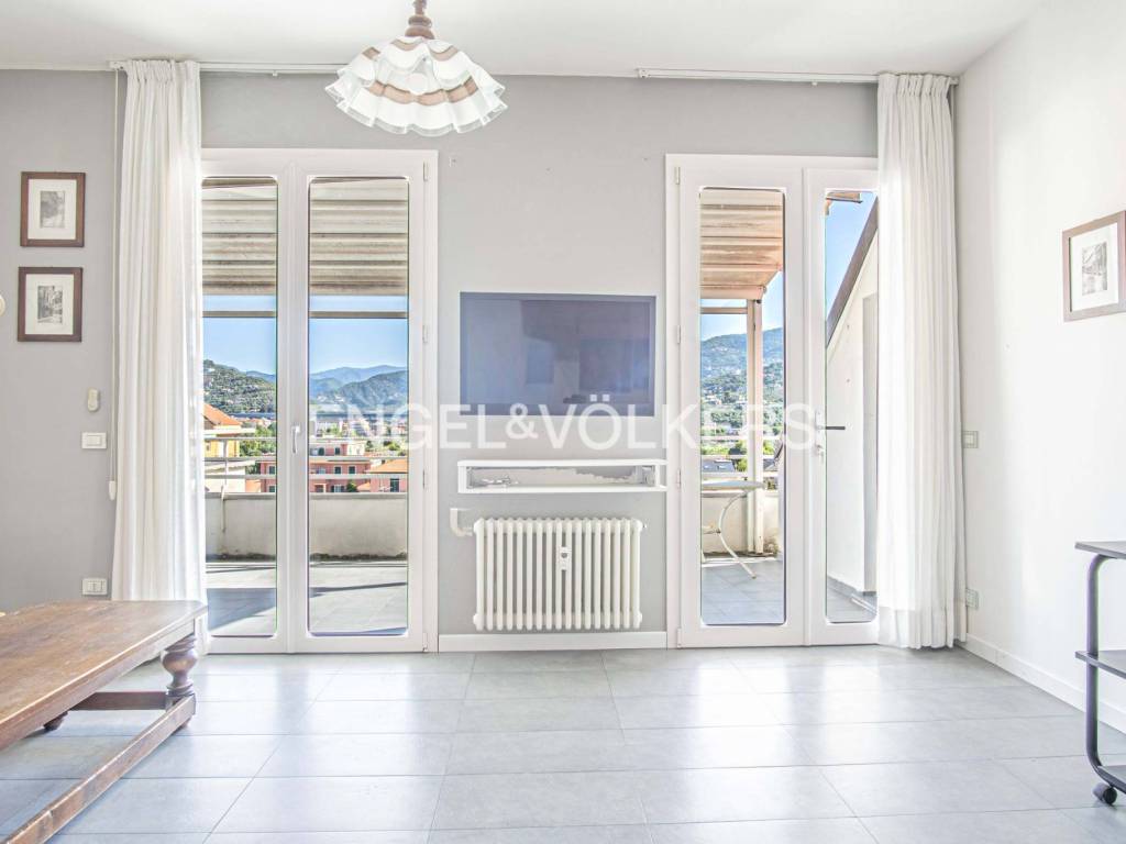 appartamento in vendita a Lavagna