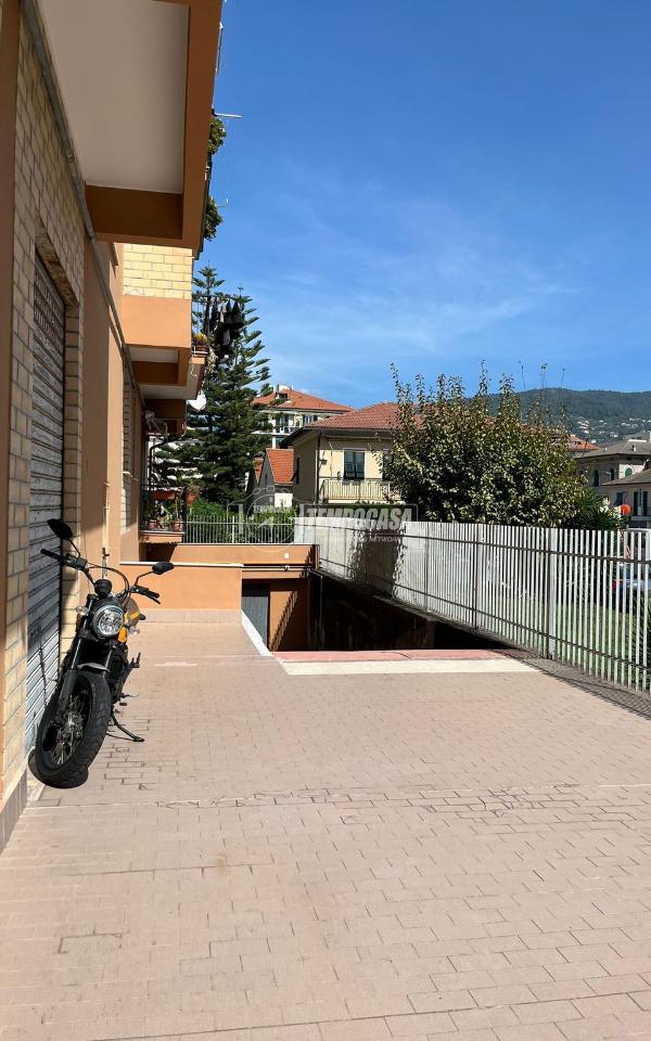 ufficio in vendita a Lavagna
