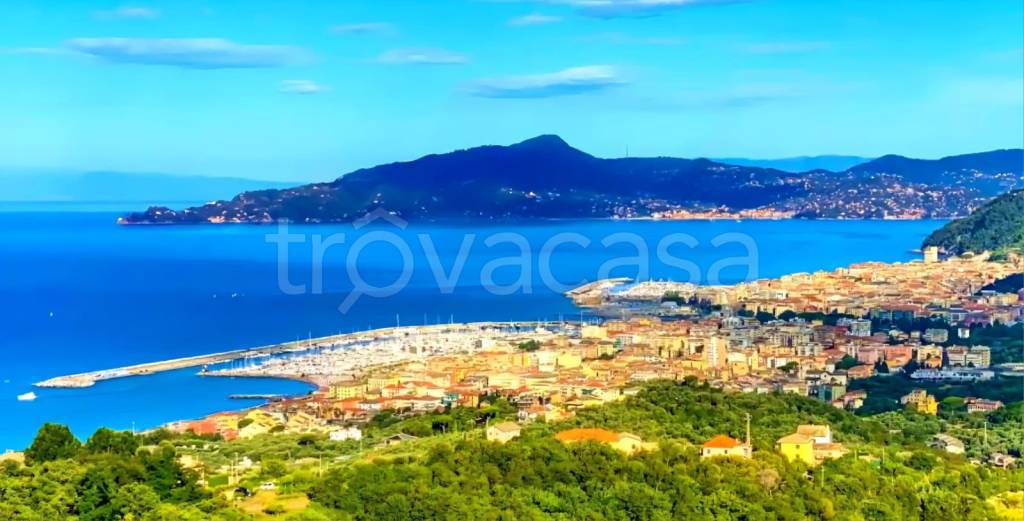 appartamento in vendita a Lavagna