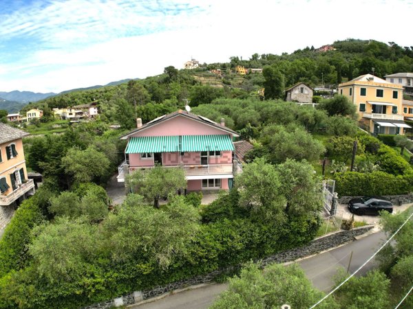 casa indipendente in vendita a Lavagna
