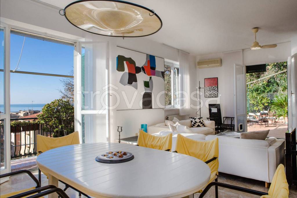 appartamento in vendita a Lavagna