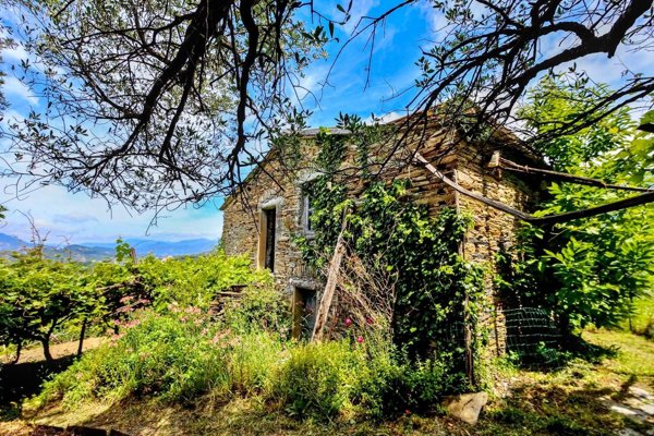 casale in vendita a Lavagna