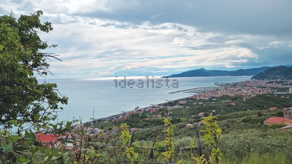 casa indipendente in vendita a Lavagna
