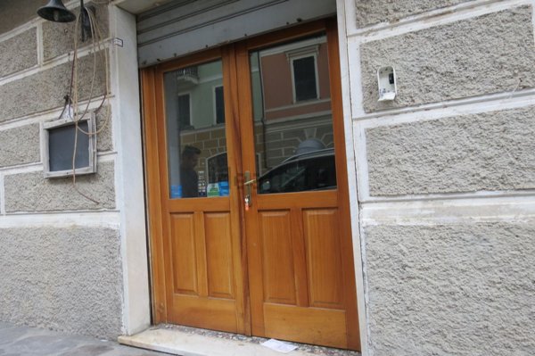 locale commerciale in vendita a Lavagna