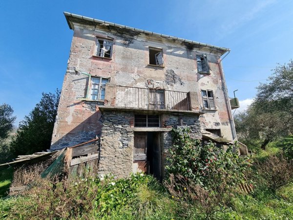 casa indipendente in vendita a Lavagna