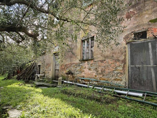 casa indipendente in vendita a Lavagna
