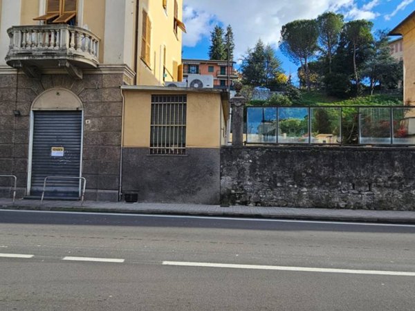 negozio in vendita a Lavagna