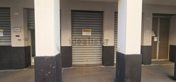 negozio in vendita a Lavagna