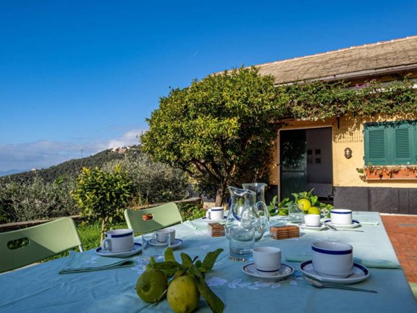 casa indipendente in vendita a Lavagna