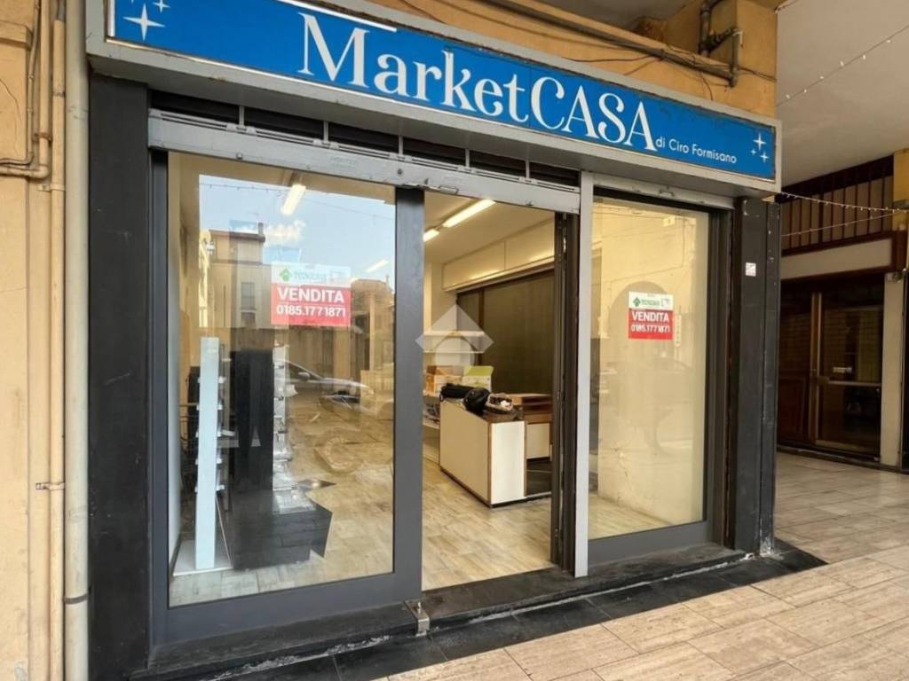 negozio in vendita a Lavagna