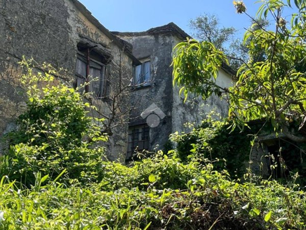 casa indipendente in vendita a Lavagna