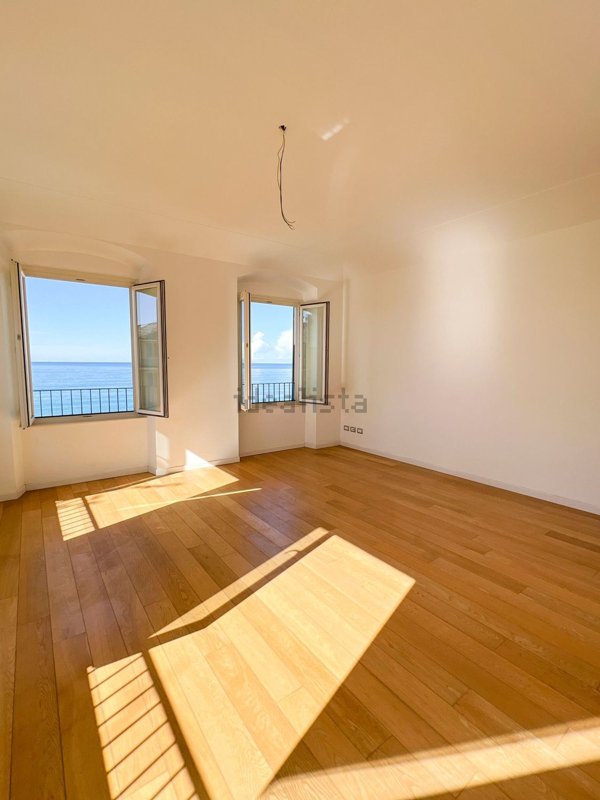 appartamento in vendita a Lavagna