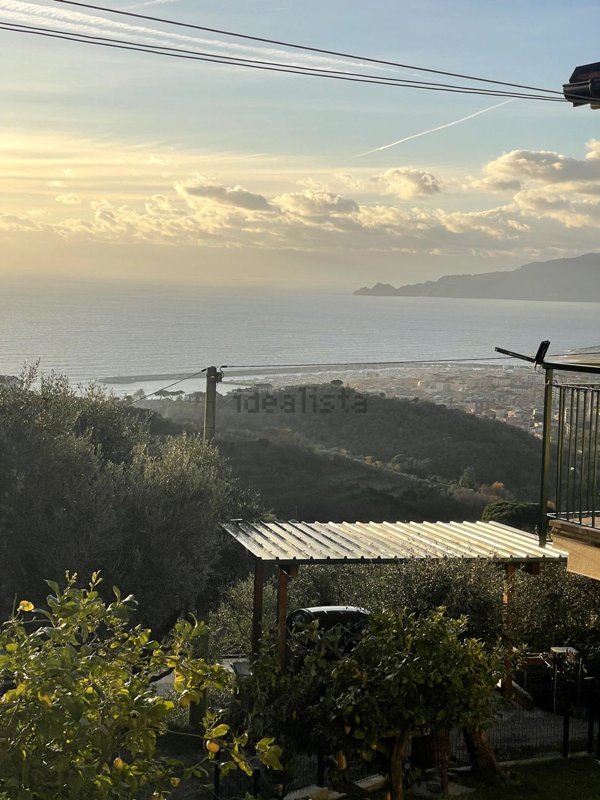 appartamento in vendita a Lavagna