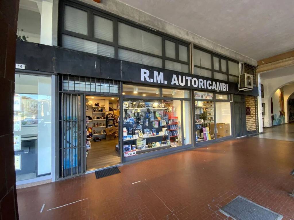 negozio in vendita a Lavagna