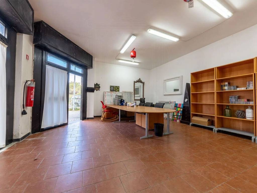 negozio in vendita a Lavagna