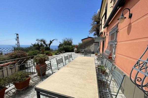 casa indipendente in vendita a Lavagna