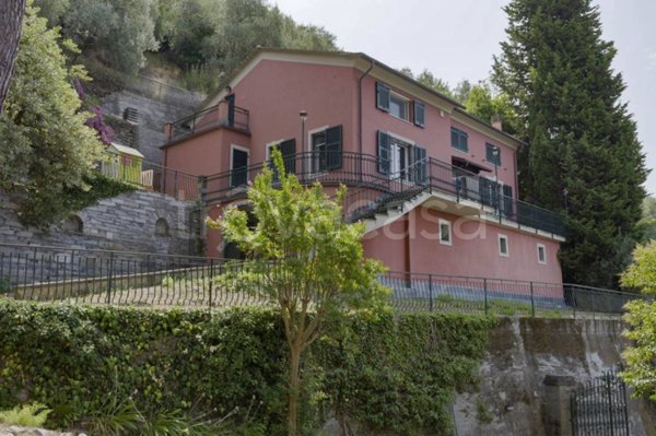 casa indipendente in vendita a Lavagna