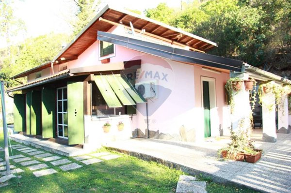 casa indipendente in vendita a Lavagna