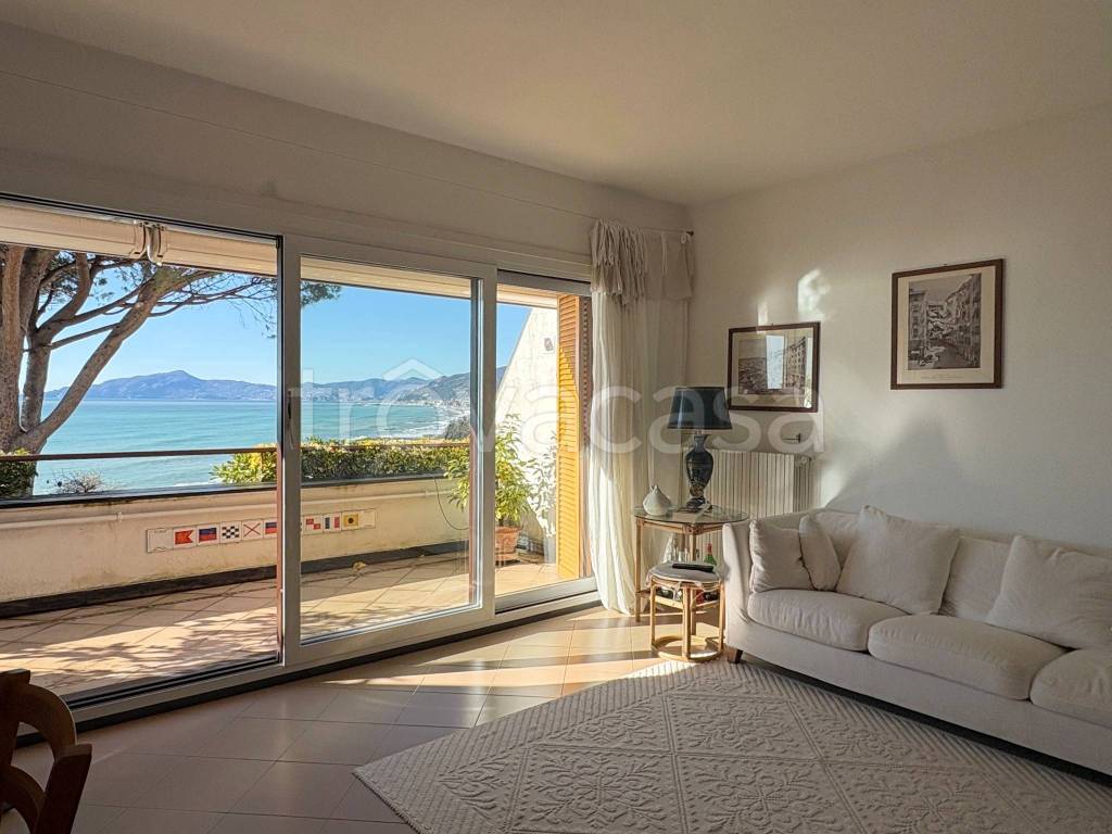 appartamento in vendita a Lavagna