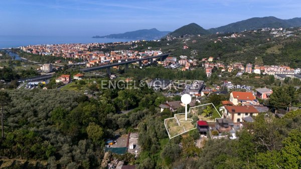 casa indipendente in vendita a Lavagna