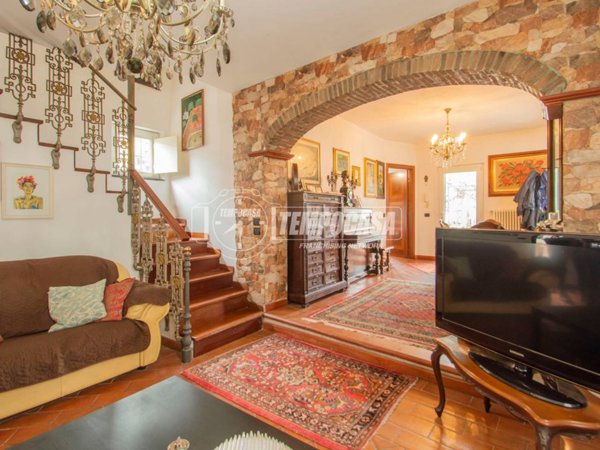 casa indipendente in vendita a Lavagna