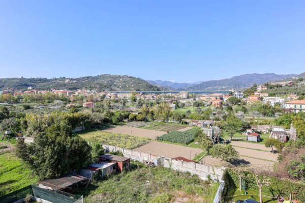 appartamento in vendita a Lavagna