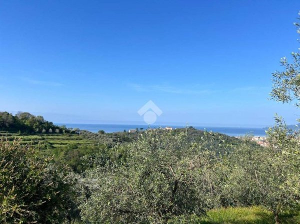 terreno in vendita a Lavagna