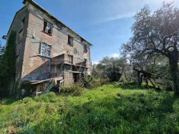 casa indipendente in vendita a Lavagna