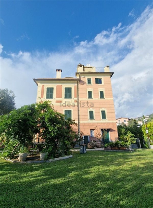 casa indipendente in vendita a Lavagna