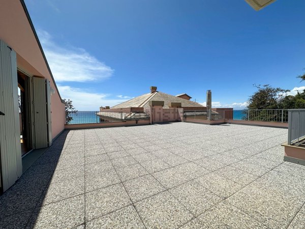 appartamento in vendita a Lavagna
