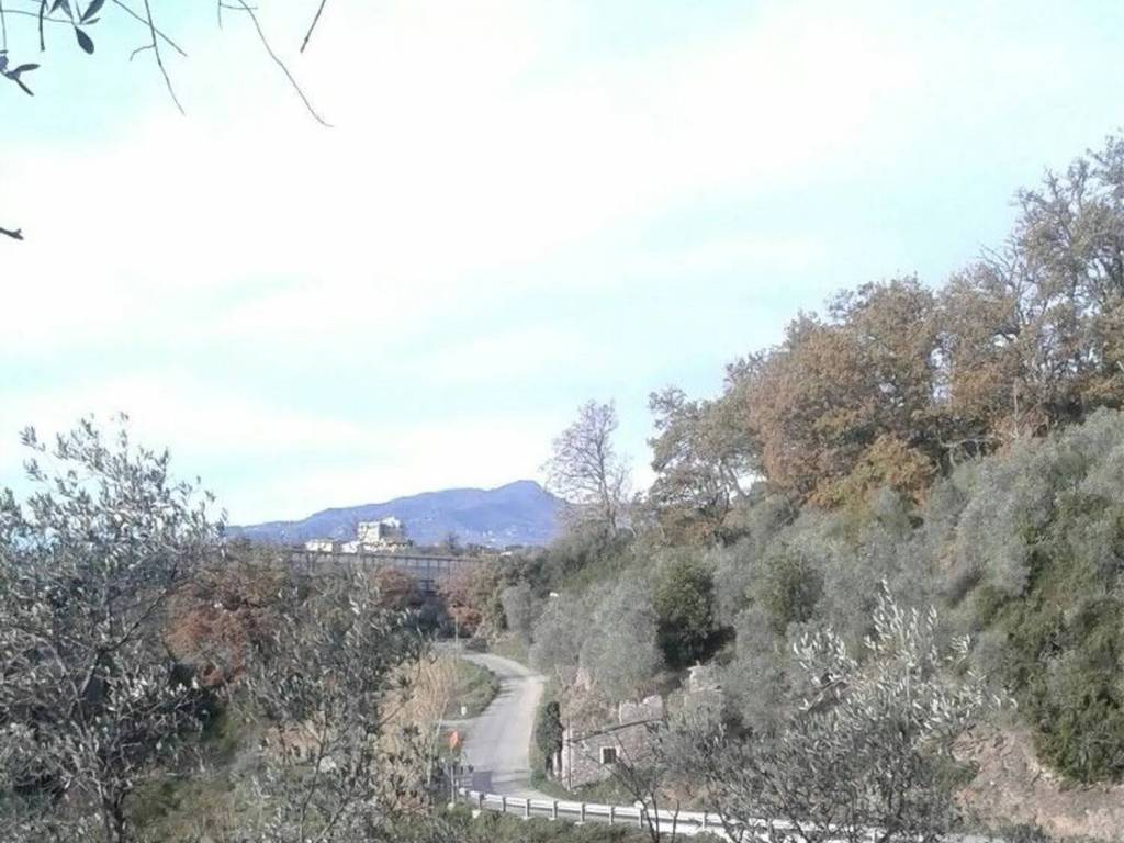 casa indipendente in vendita a Lavagna