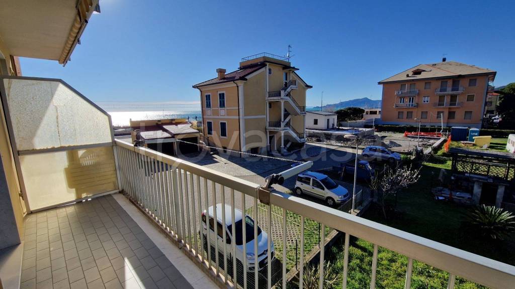 appartamento in vendita a Lavagna