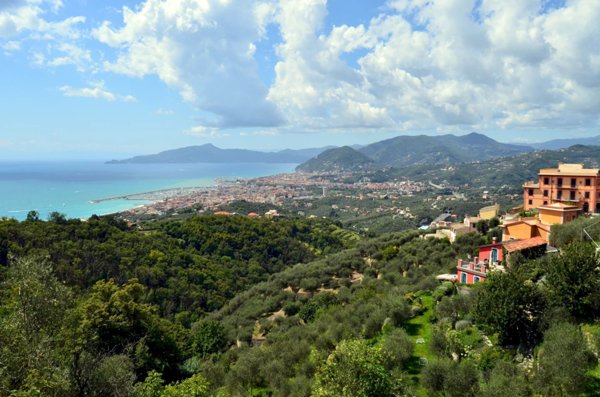 terreno in vendita a Lavagna