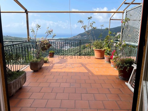 appartamento in vendita a Leivi