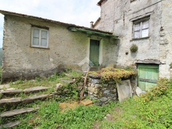 casa indipendente in vendita a Leivi