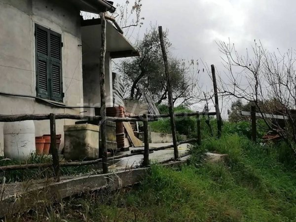 casa indipendente in vendita a Leivi