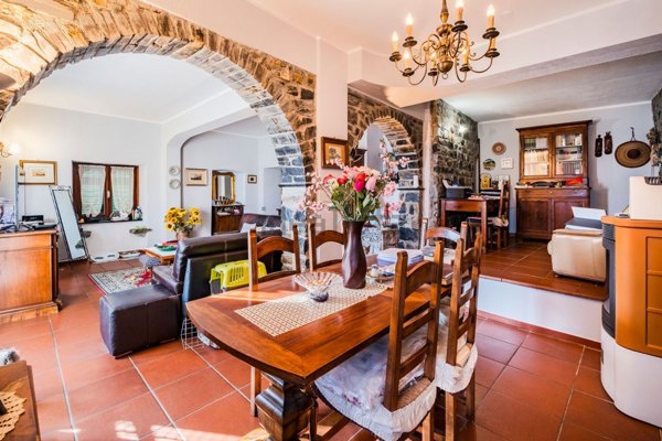 casa indipendente in vendita a Leivi