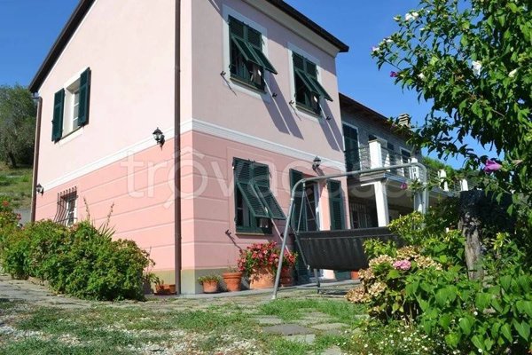 casa indipendente in vendita a Leivi