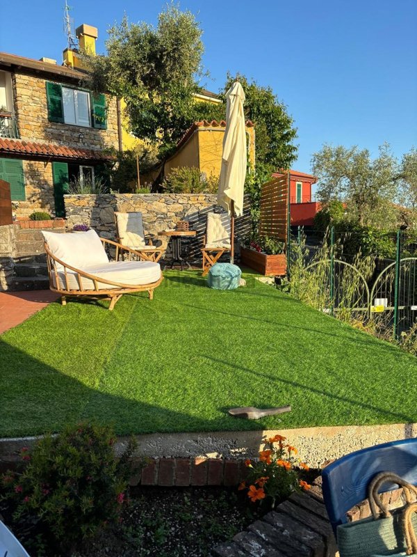 casa indipendente in vendita a Leivi