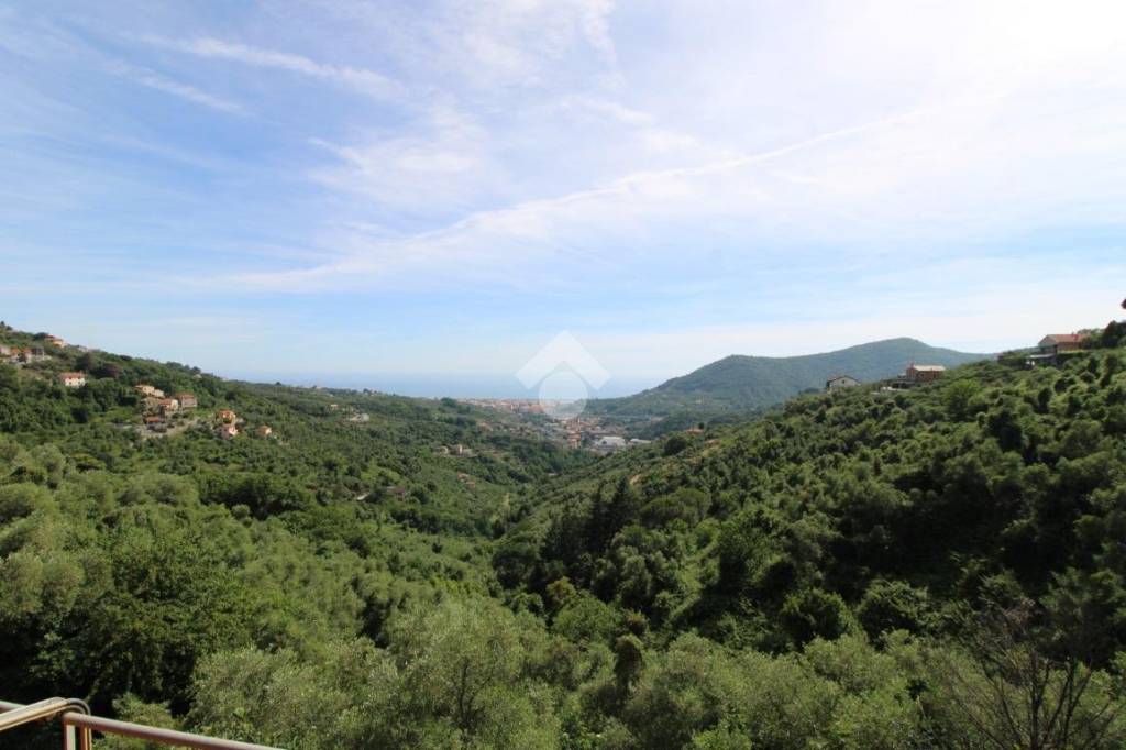 appartamento in vendita a Leivi in zona San Bartolomeo