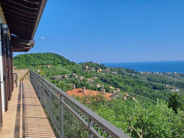 casa indipendente in vendita a Leivi