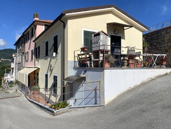 appartamento in vendita a Leivi in zona San Ruffino di Leivi