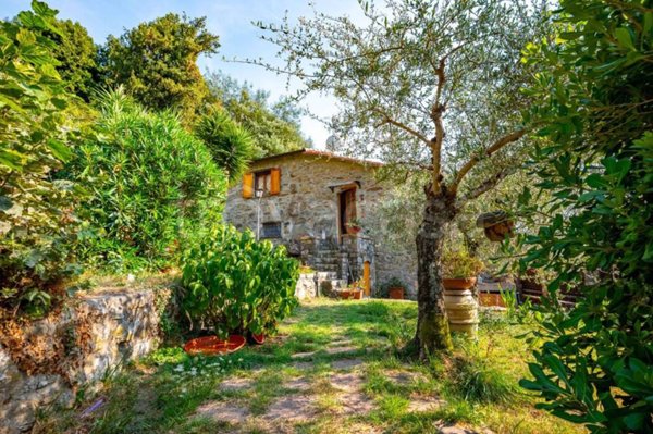 casa indipendente in vendita a Leivi